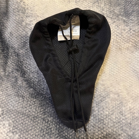 Bell Memory Foam Comfort Bike Seat Cover cushion padding Black Pre-owned - Picture 2 of 3
